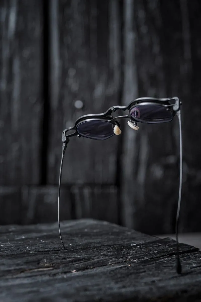 Rigards | RG1924TI | Extravagante Metall Clip On Sonnenbrille in Schwarz