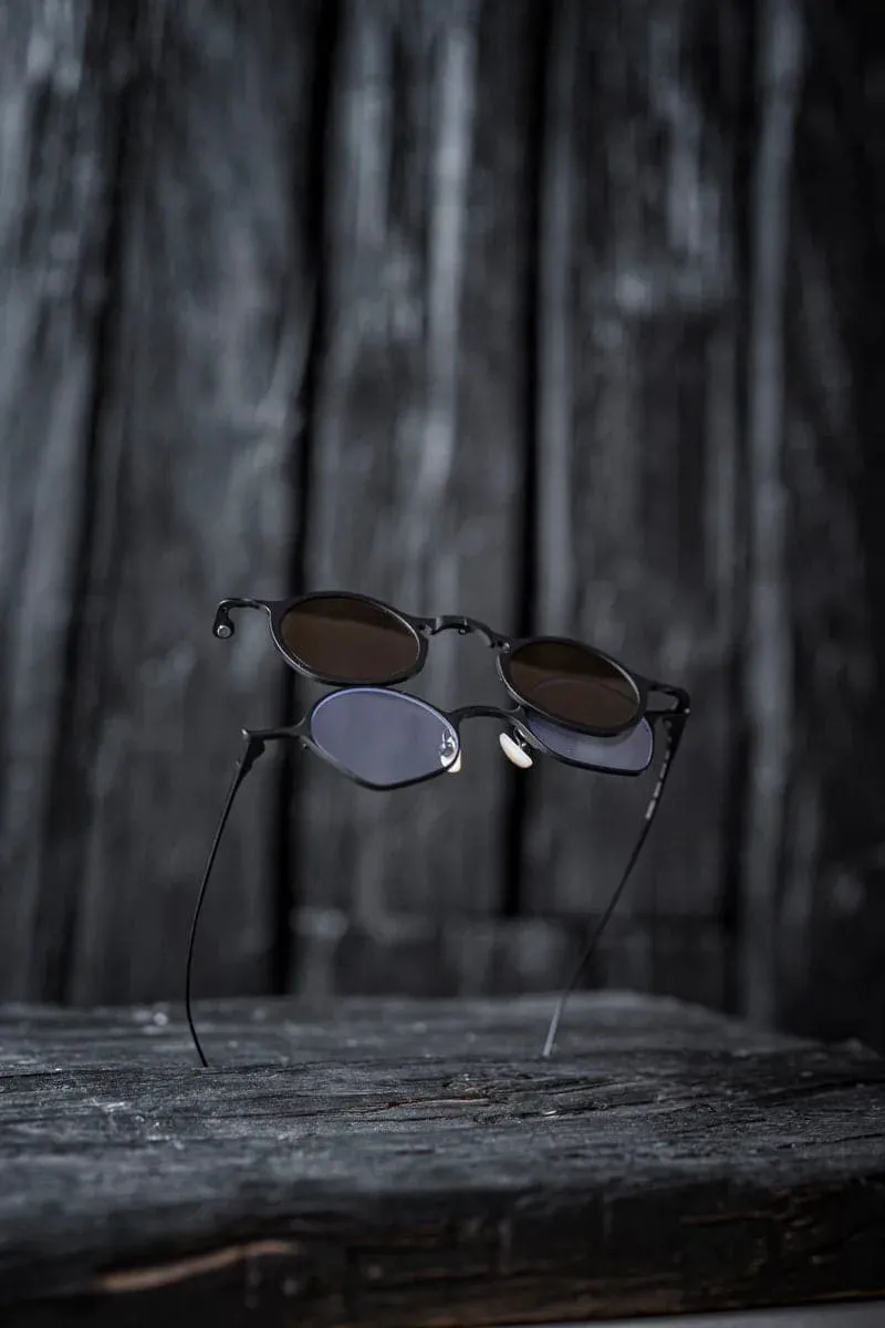 Rigards | RG1924TI | Extravagante Metall Clip On Sonnenbrille in Schwarz