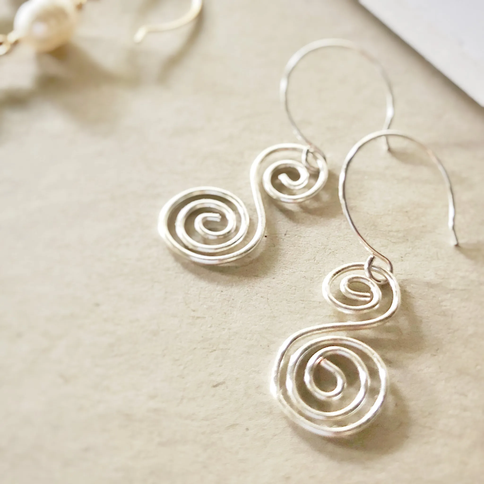 Swirls and Pearls Workshop